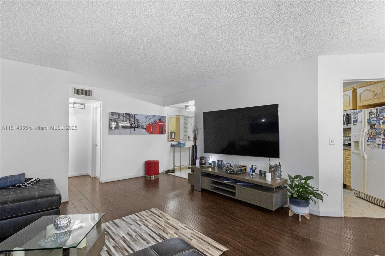 5749 Camino Del Sol 403