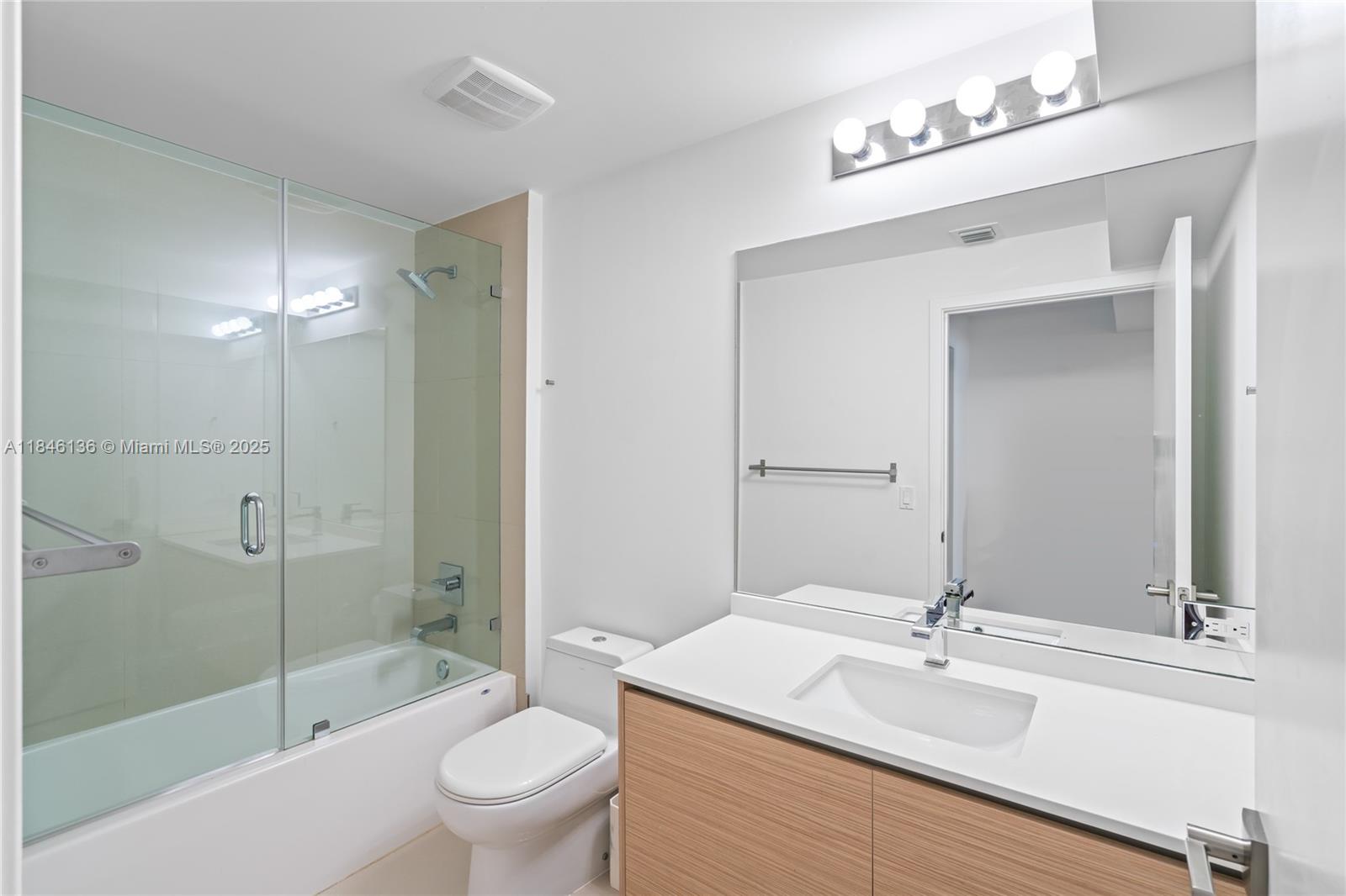 BAY HOUSE MIAMI CONDO - Residential Lease