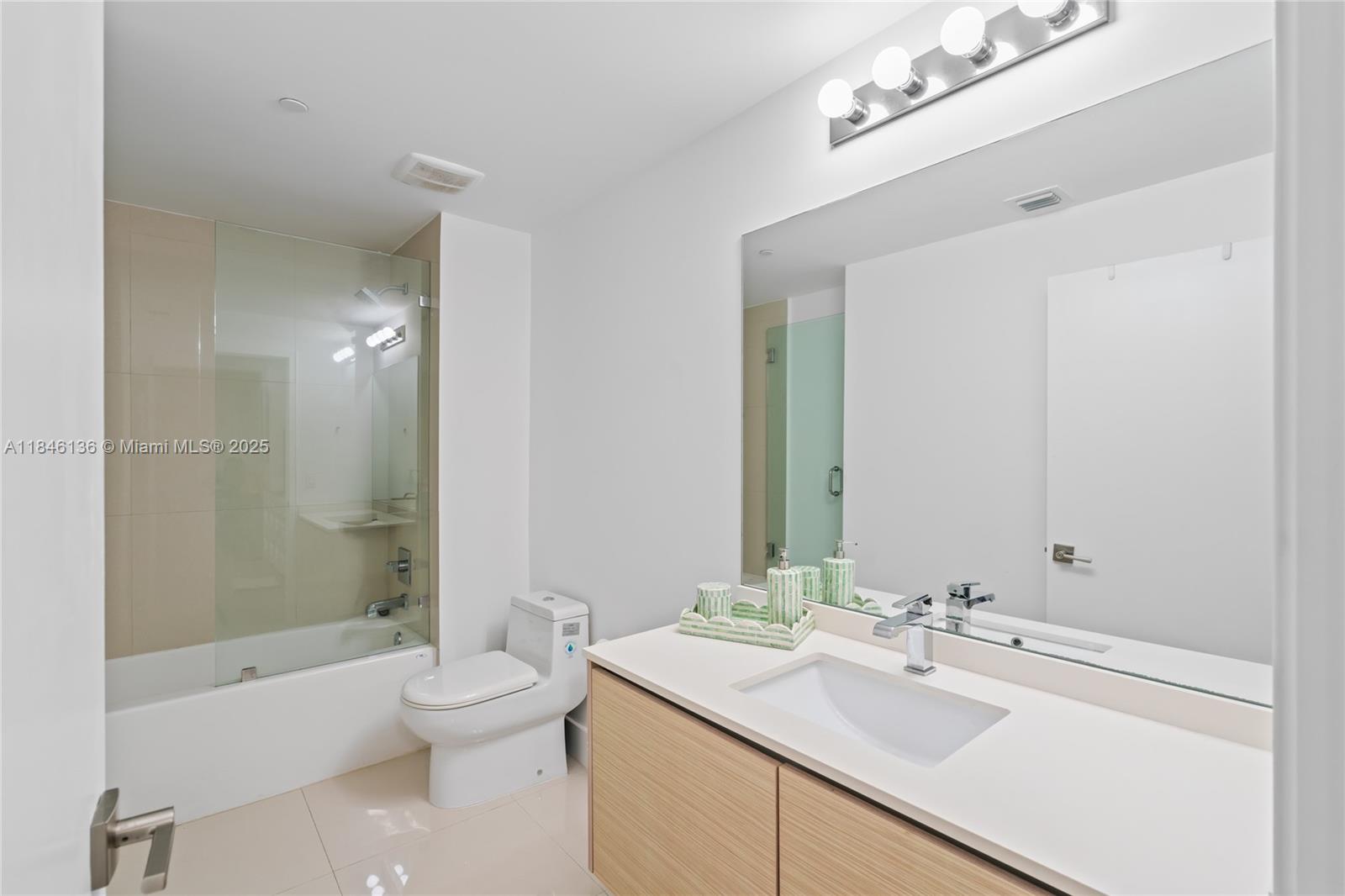 BAY HOUSE MIAMI CONDO - Residential Lease