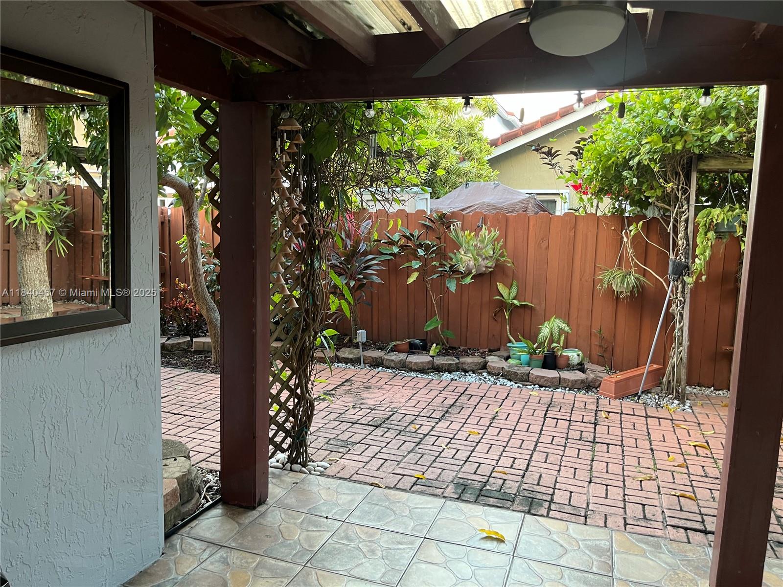 FOREST LAKES GARDENS SEC 2 - Residential