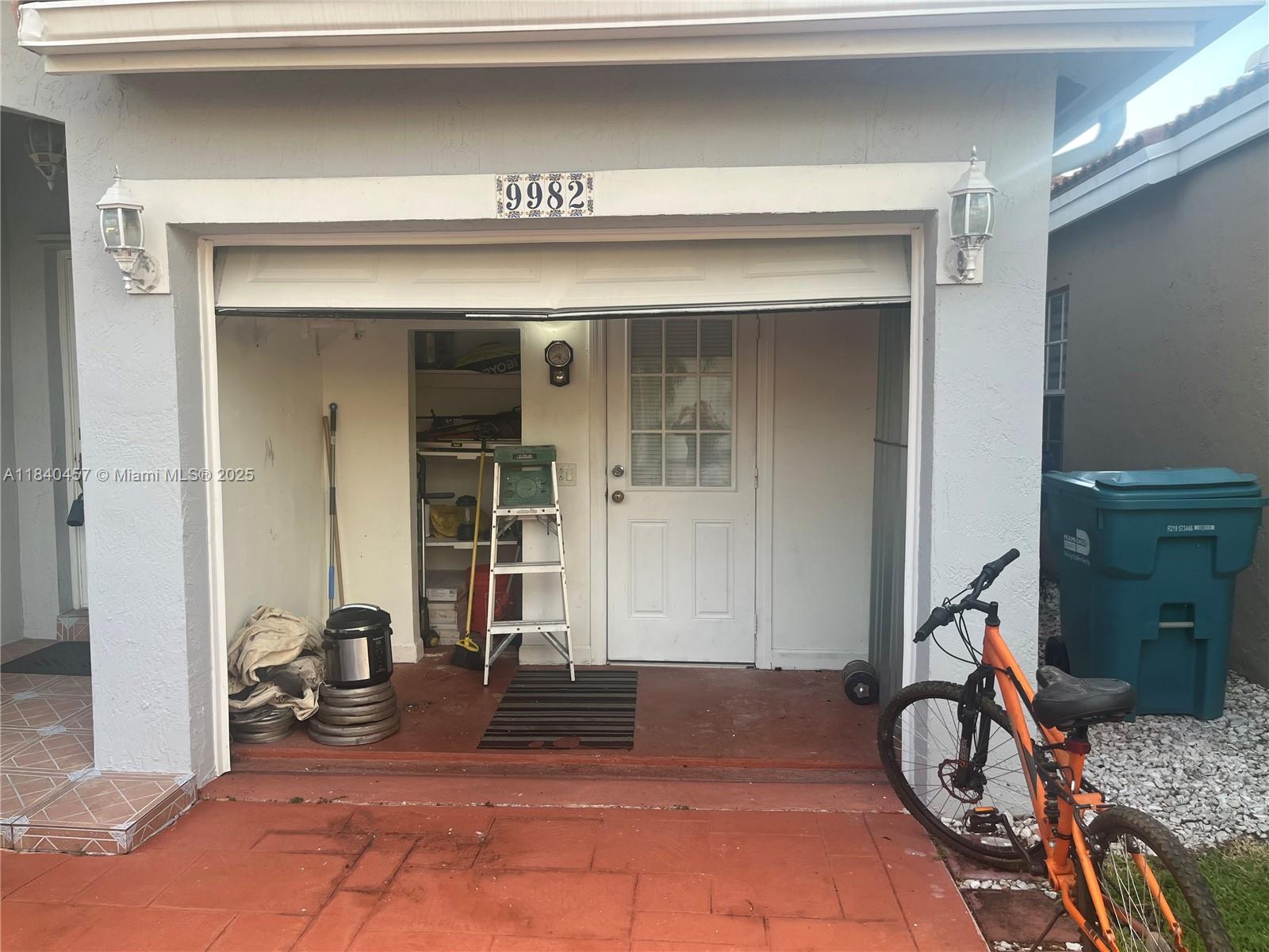 FOREST LAKES GARDENS SEC 2 - Residential