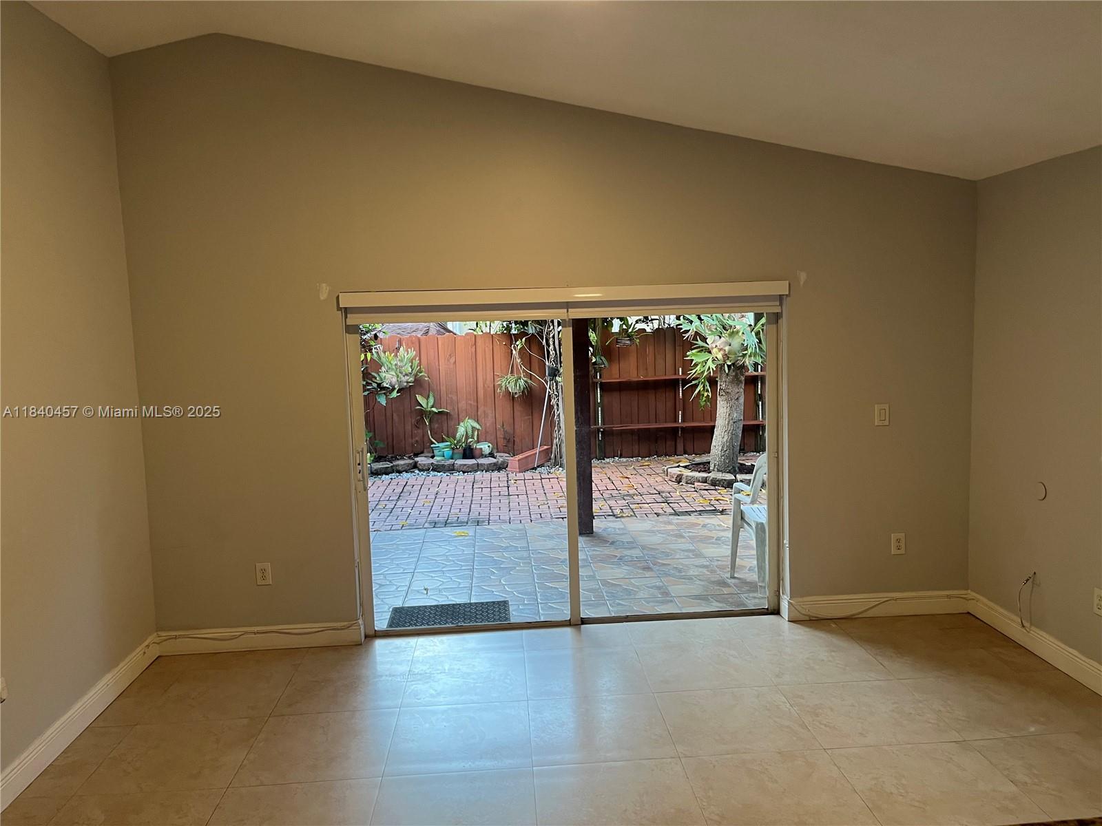 FOREST LAKES GARDENS SEC 2 - Residential