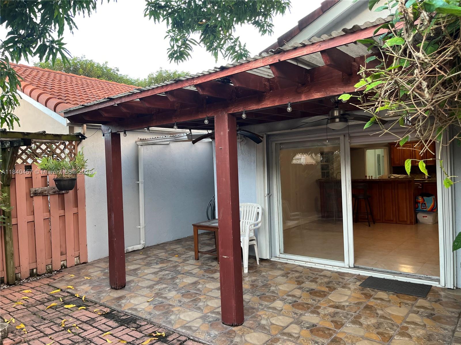 FOREST LAKES GARDENS SEC 2 - Residential