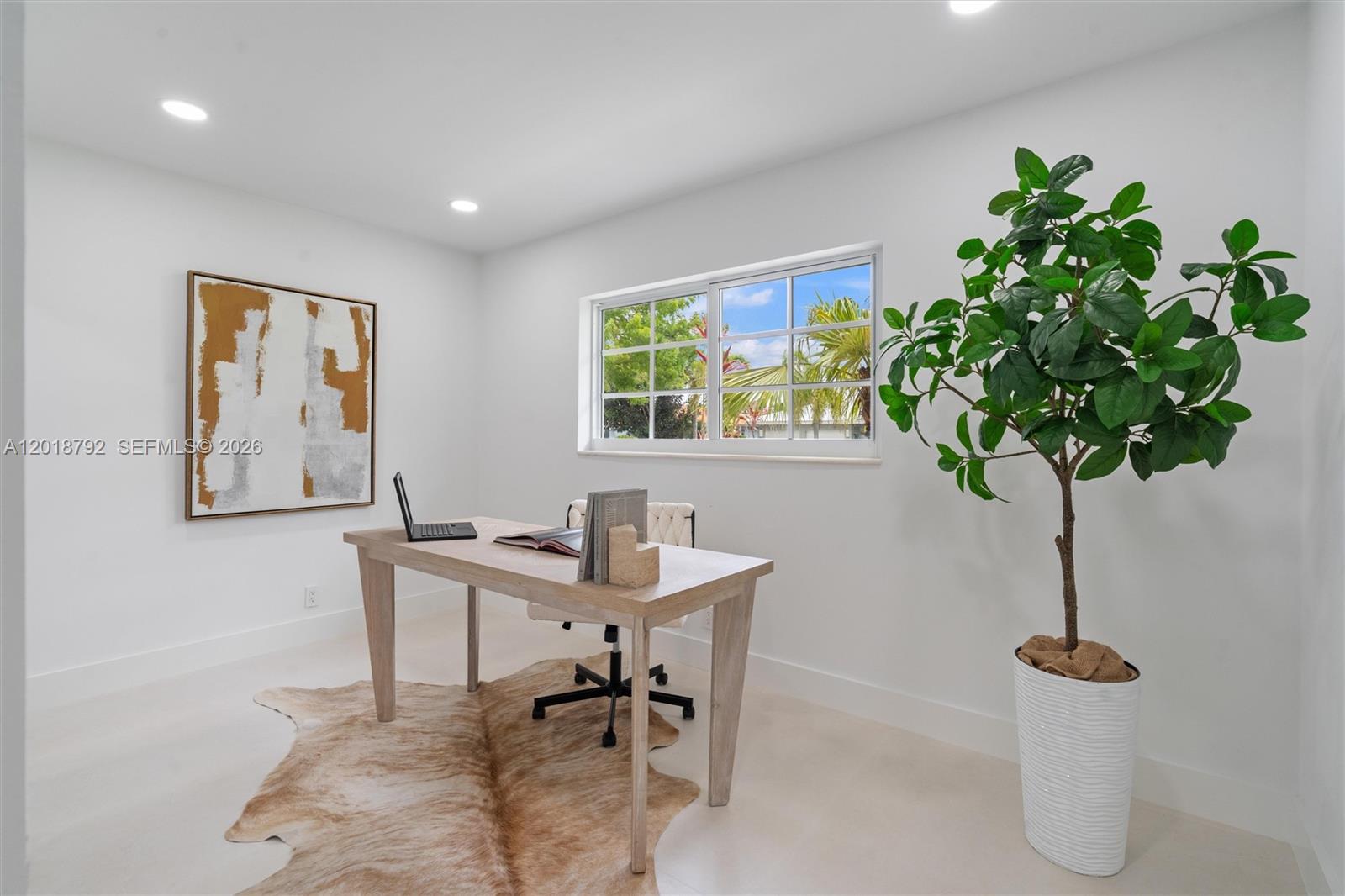 VENETIAN ISLES 3RD SEC - Residential