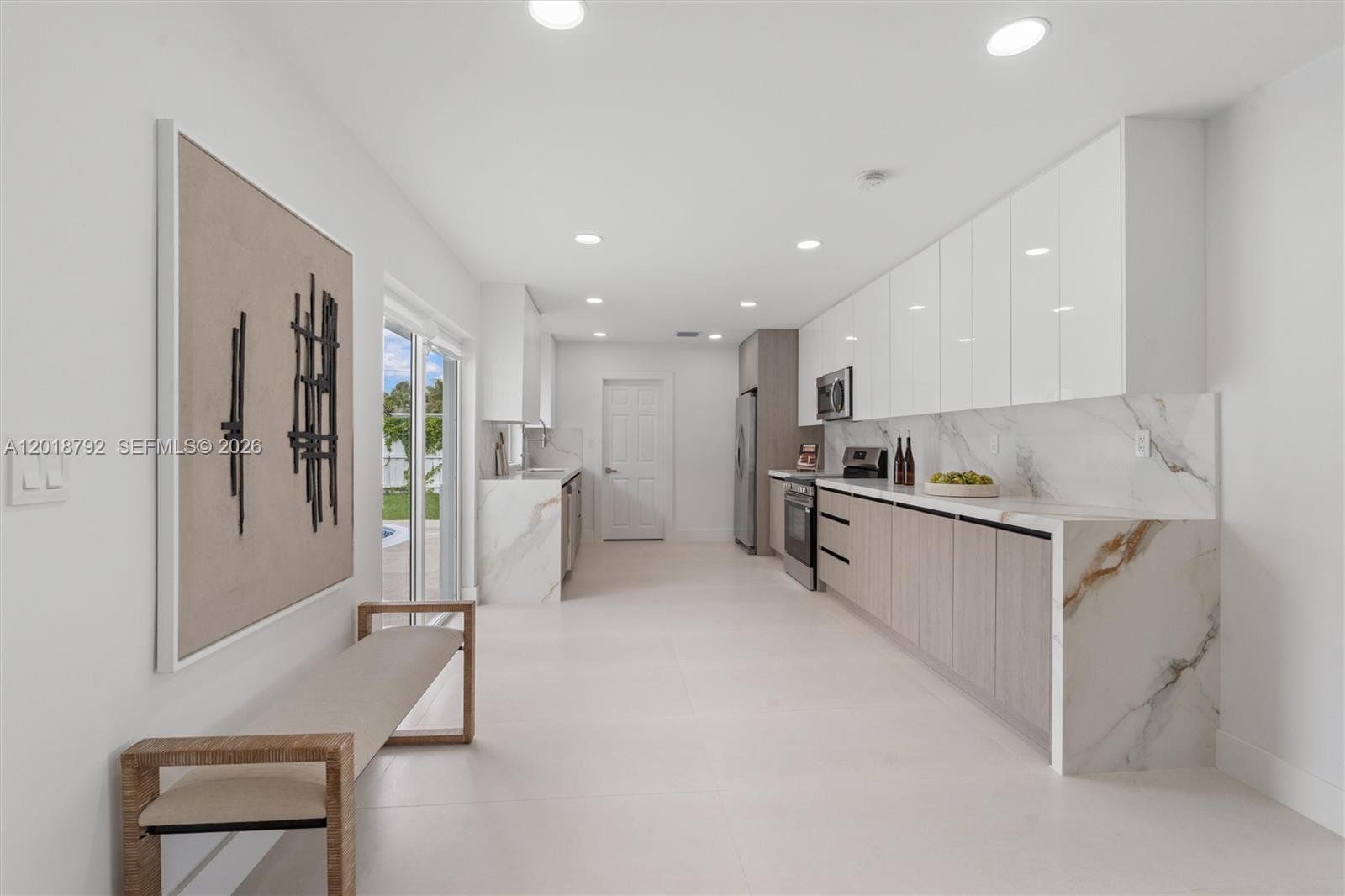 VENETIAN ISLES 3RD SEC - Residential