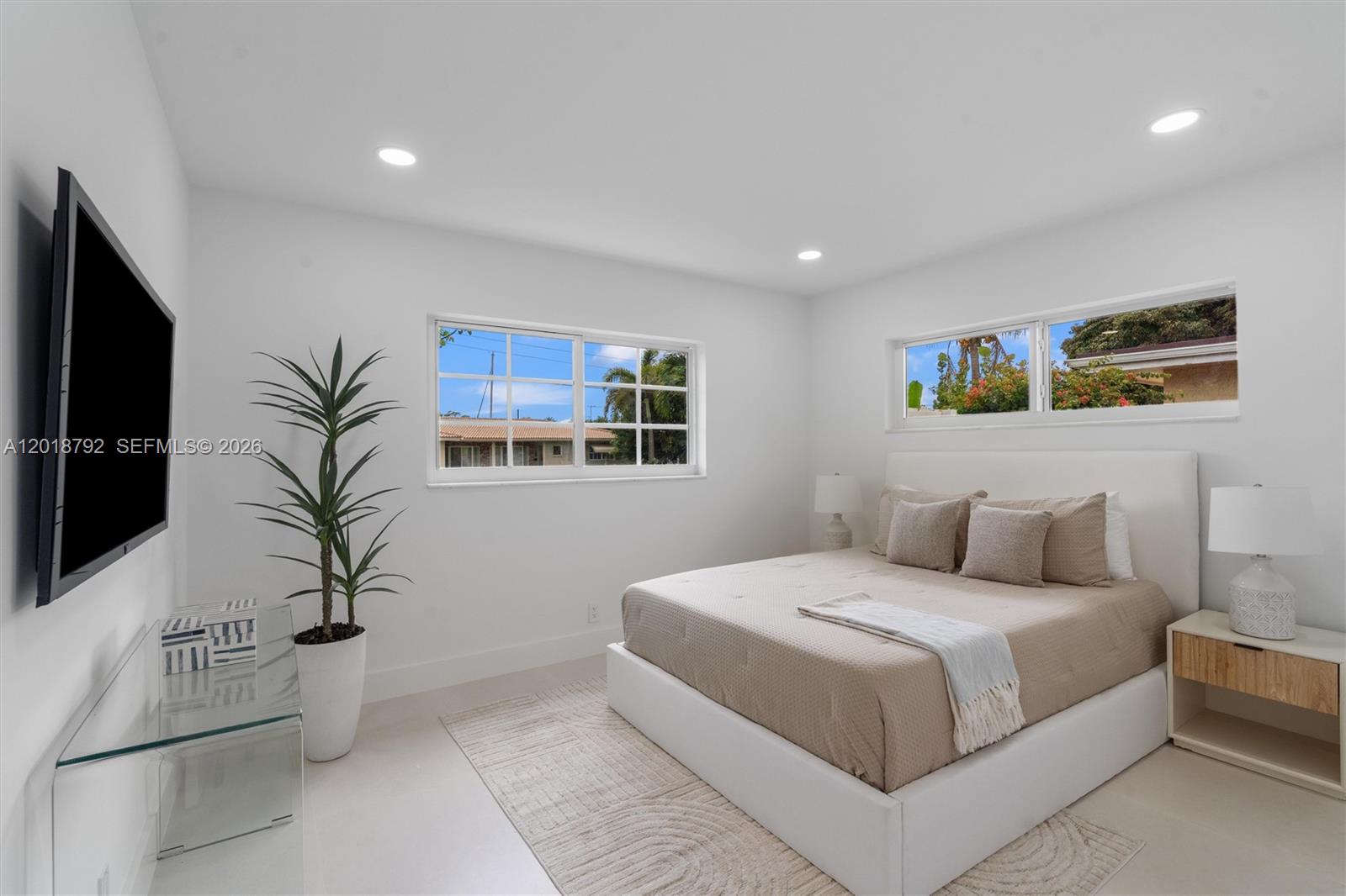 VENETIAN ISLES 3RD SEC - Residential