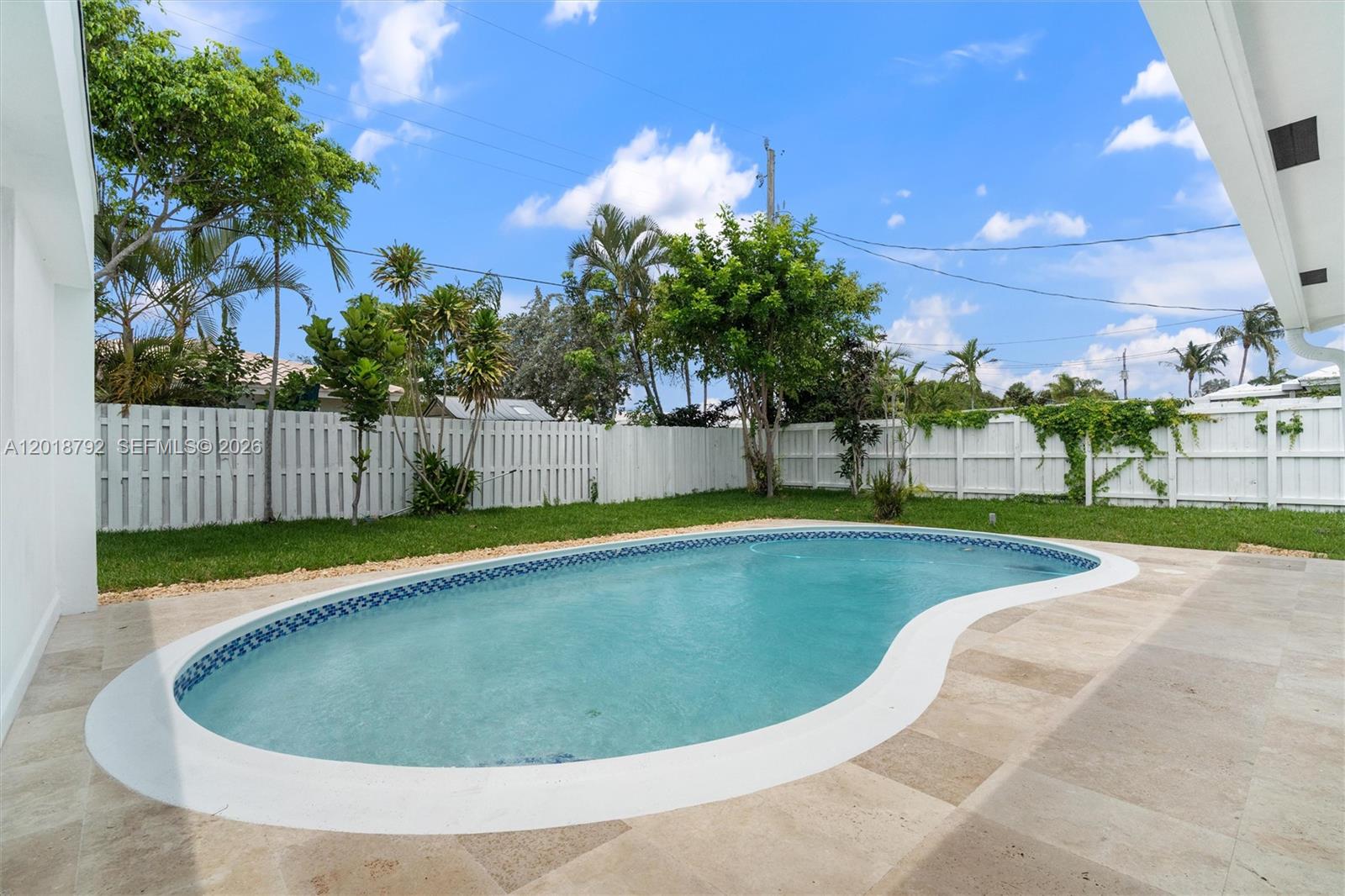 VENETIAN ISLES 3RD SEC - Residential