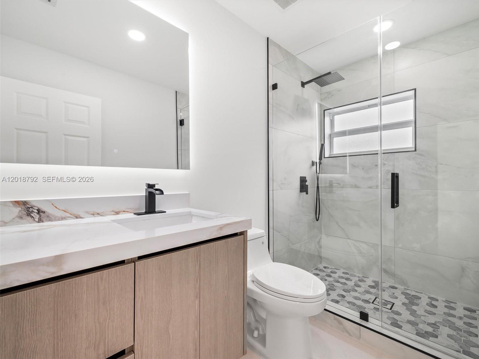 VENETIAN ISLES 3RD SEC - Residential