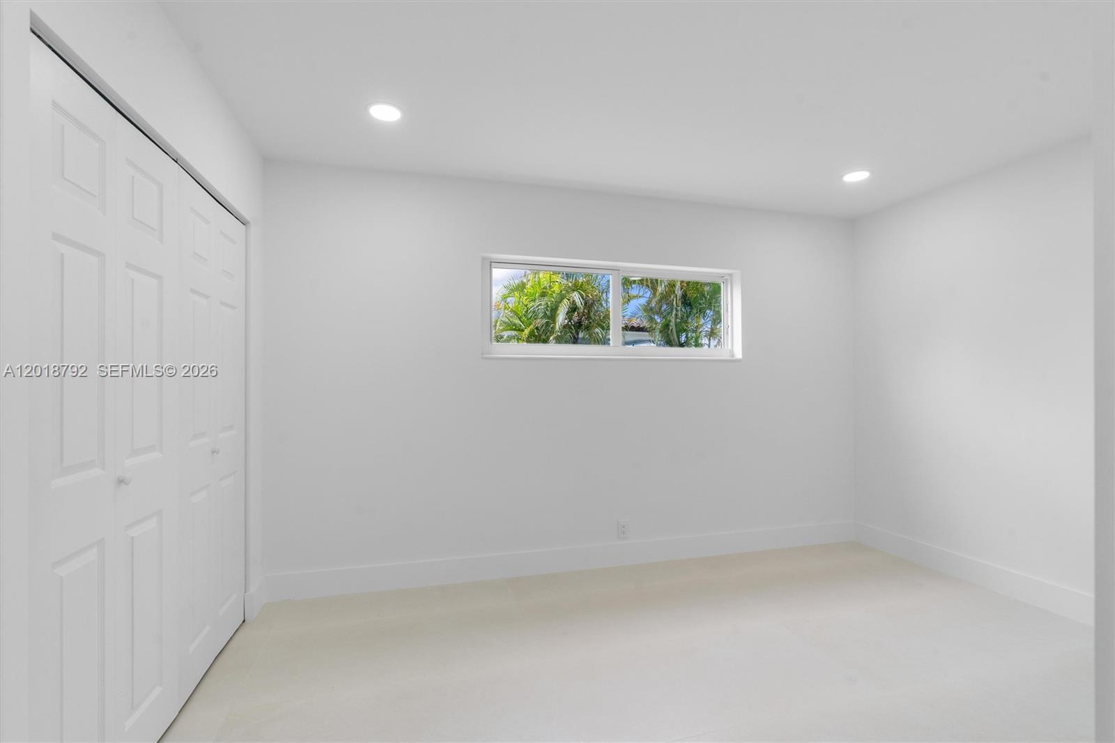 VENETIAN ISLES 3RD SEC - Residential