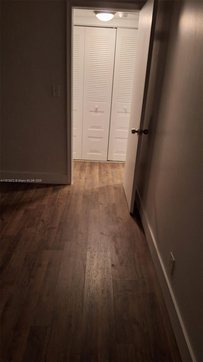 LAKE EMERALD CONDOMINIUM - Residential