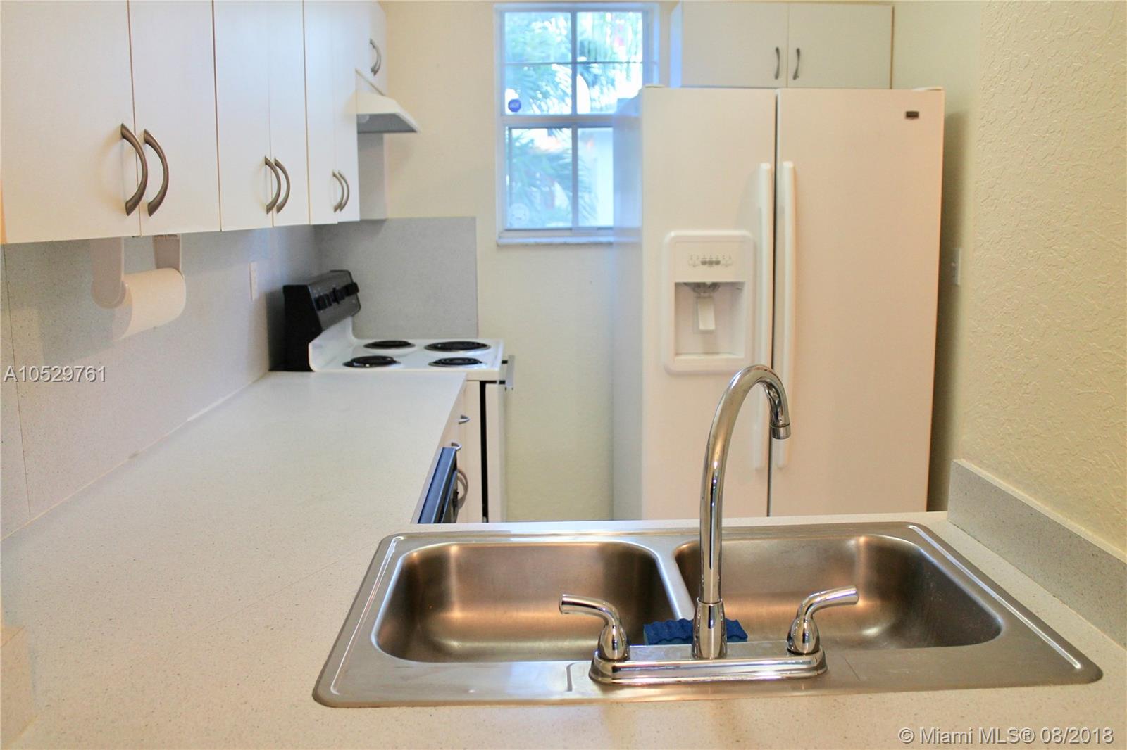 POINT ROYALE BLDGS FIVE&S - Residential