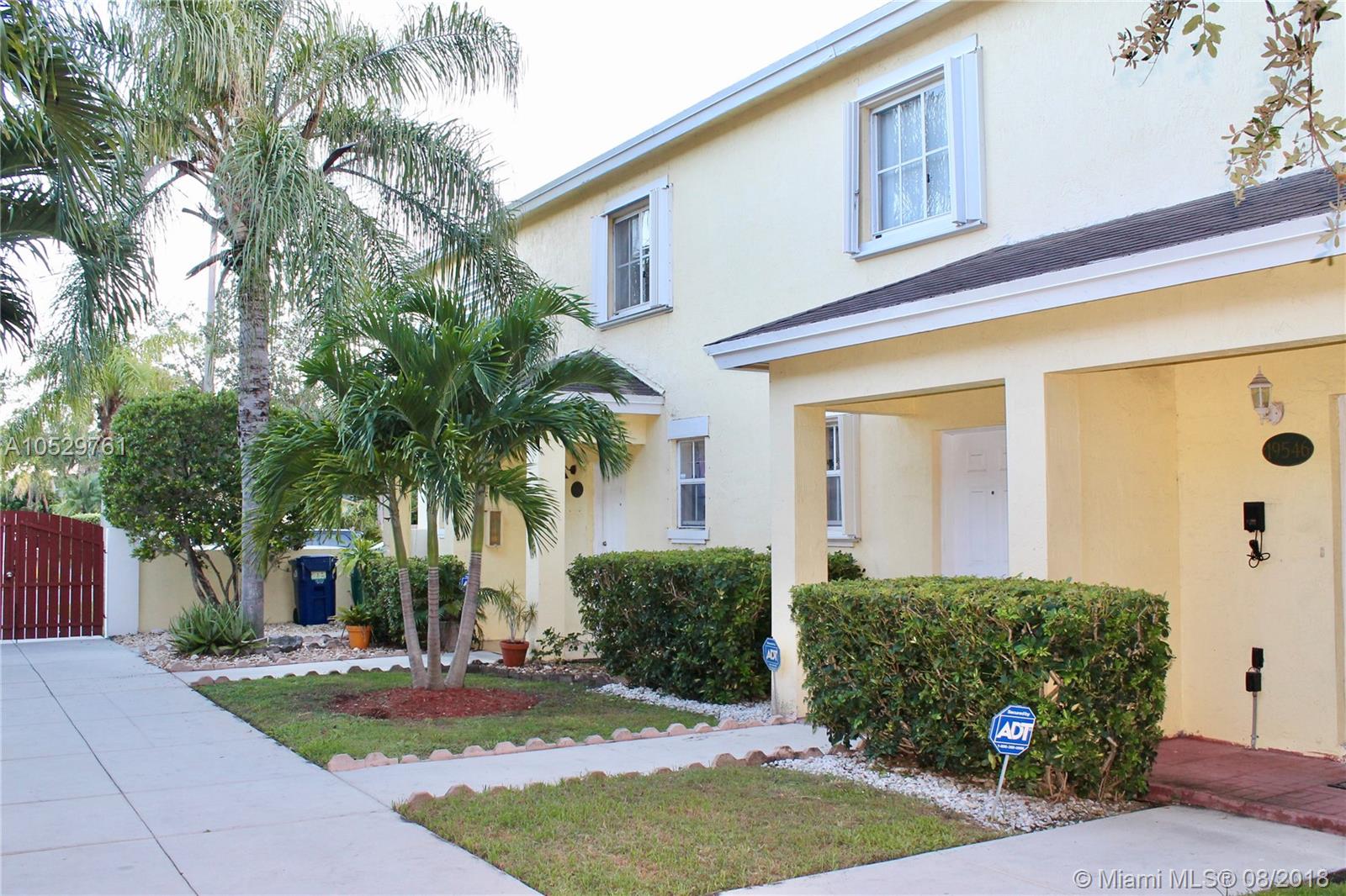 POINT ROYALE BLDGS FIVE&S - Residential