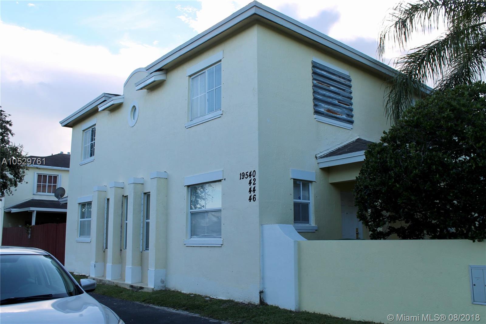 POINT ROYALE BLDGS FIVE&S - Residential