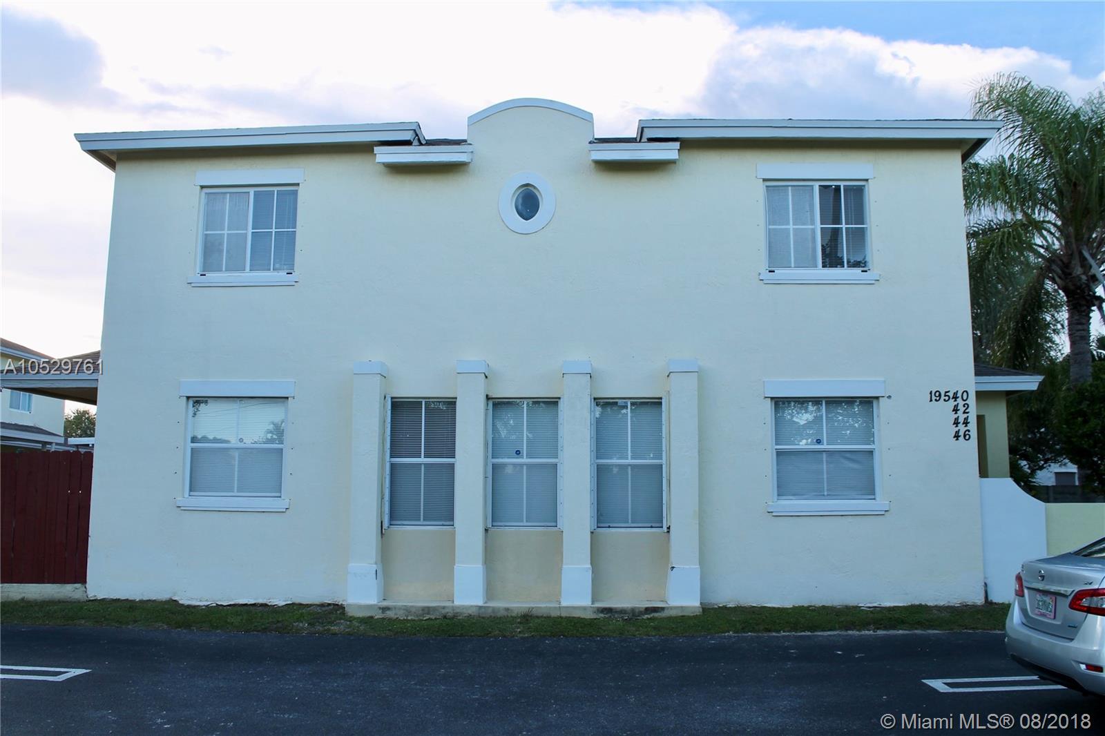 POINT ROYALE BLDGS FIVE&S - Residential