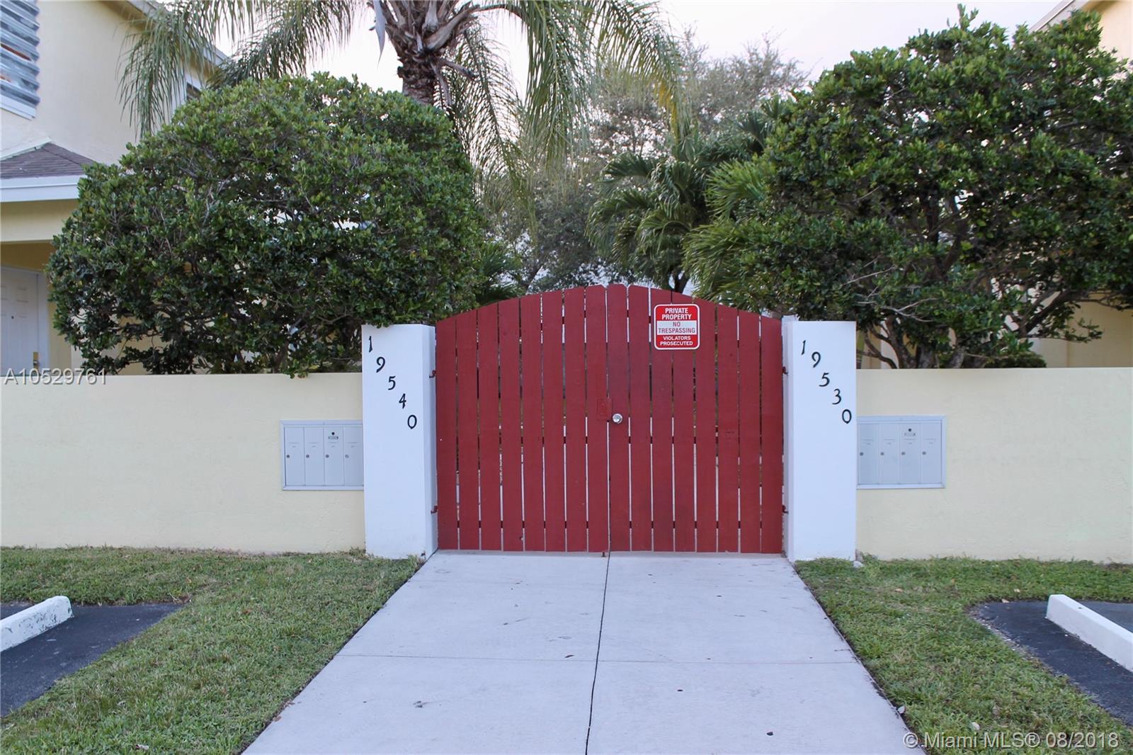 POINT ROYALE BLDGS FIVE&S - Residential