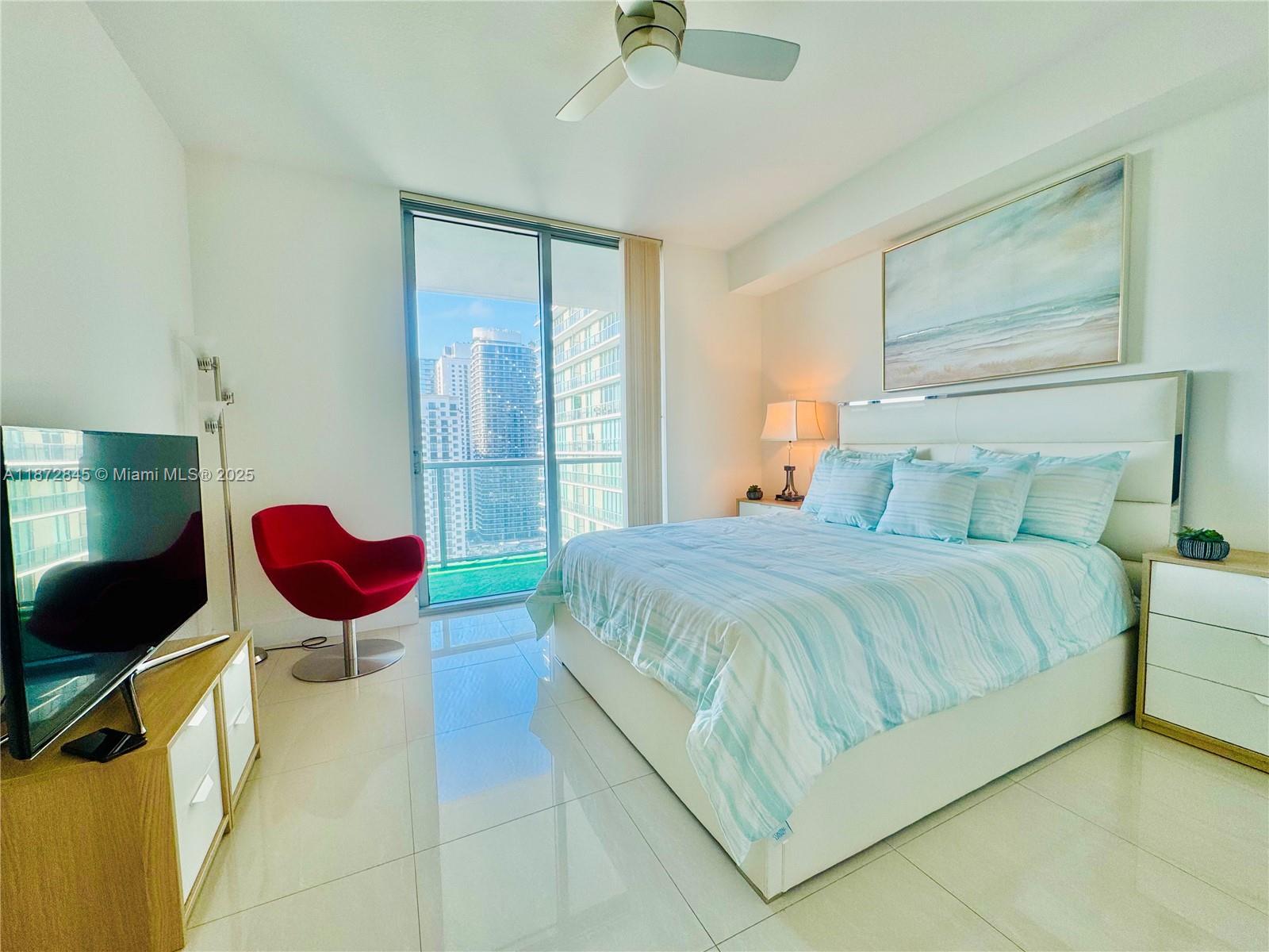 THE AXIS ON BRICKELL COND - Residential