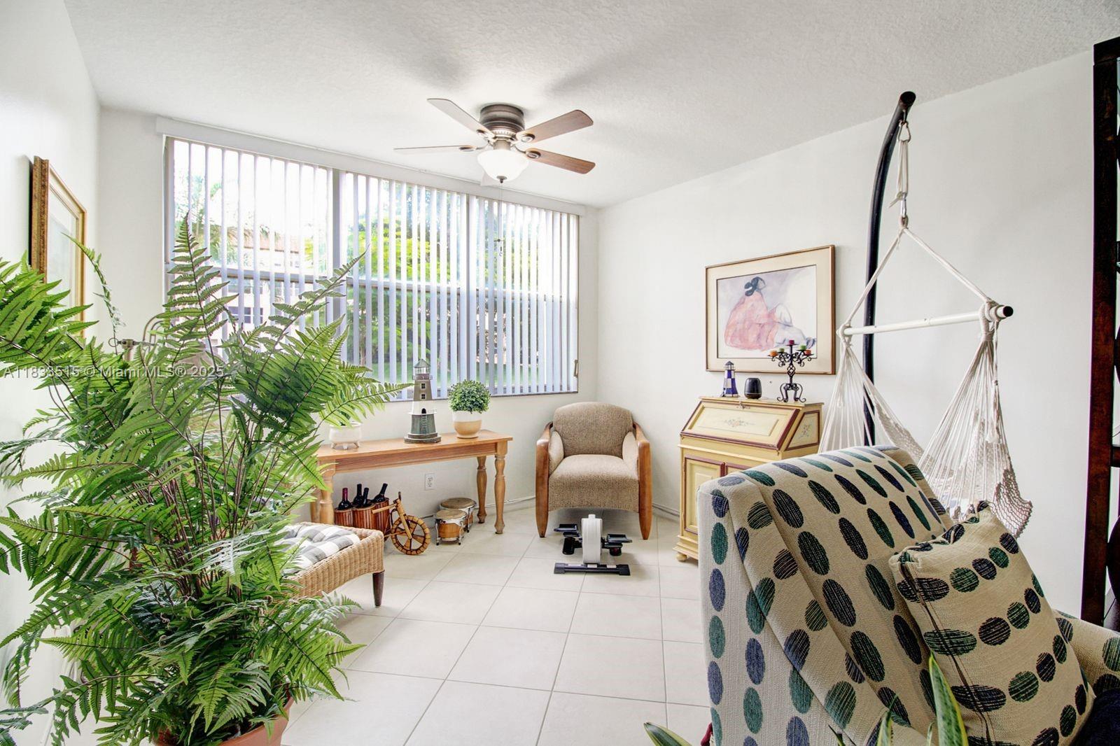 2524 NW 104th Ave 101