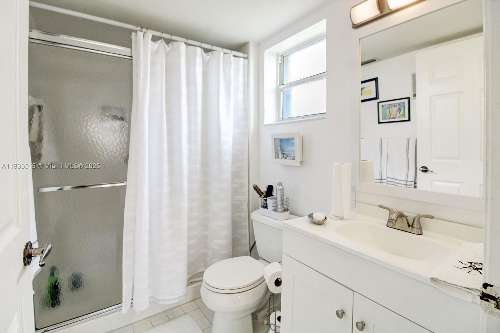 SUNRISE LAKES 186 CONDO - Residential