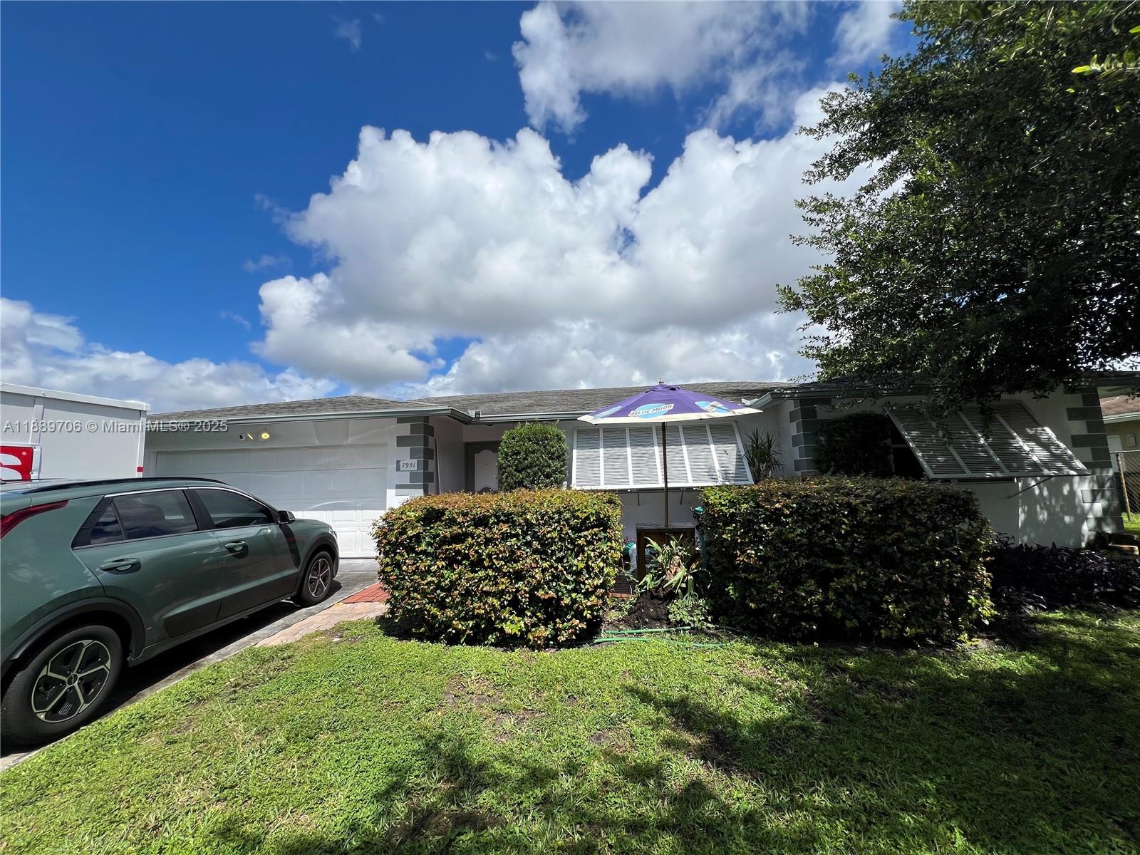 *SOLD AS IS* Incredible location by University Dr and 595, minutes from Costco, Trader Joe’s, Nova, shopping, and dining. This 3BR/2BA with a 2 car garage home sits in front of a golf course and features mostly original conditions, offering great potential. Bedrooms have new flooring, the guest bath is renovated, and the master bath has a new vanity. Pool is in fair condition; screened patio needs repair. Roof is 2014, AC 2018, Water Heater 2011. Bedroom sizes are 18x14, 17x11, and 12x13. Prime opportunity to customize in a highly desirable area! With some TLC this house will become a dream home.
MORE PICTURES COMING SOON.