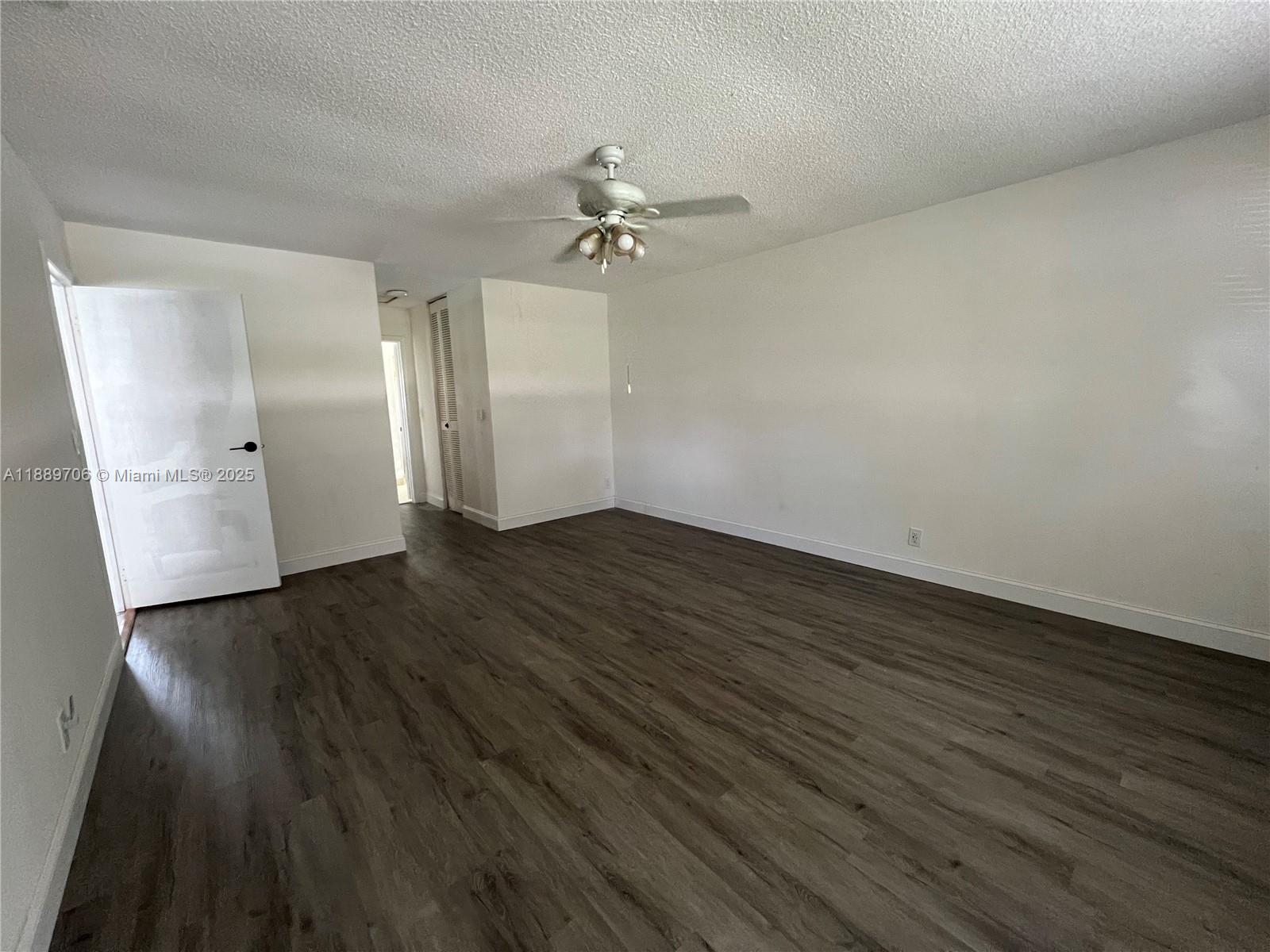 ARROWHEAD GOLF & TENNIS C - Residential