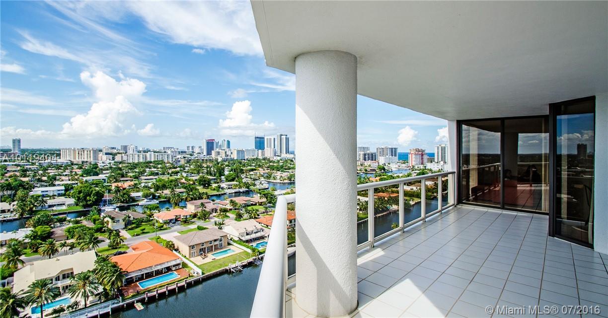 Great opportunity! Breathtaking views from every angle on this very spacious layout. Fully furnished unit. Ready to move! 2 large bedrooms + den. 2 full bathrooms. Huge walk-in closet. Amazing terrace. Exclusive pool, full equipped gym, hot tub, tennis court and much more... Great location. GREAT SCHOOLS: Aventura Waterways Elementary, Highland Oaks Middle, Dr Michael M. Krop Senior High. Close to Whole Foods, Target, Best Buy, LA Fitness and Equinox. Free shuttle to the Aventura Mall.