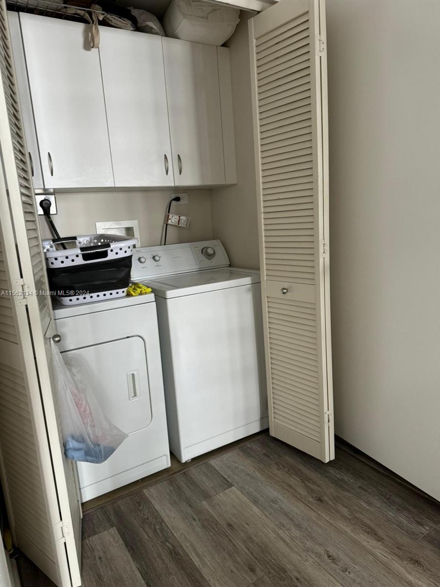 COURTS BRICKELL KEY CONDO - Residential Lease