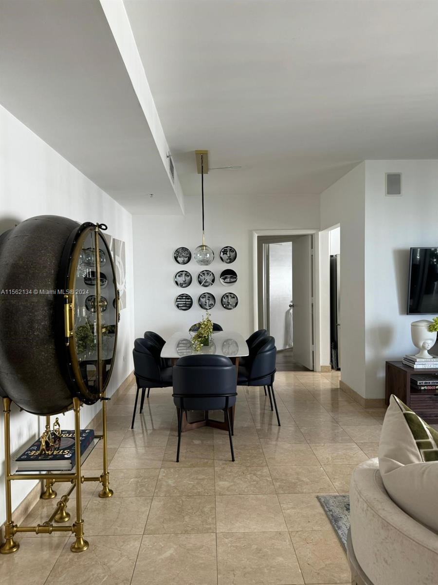 COURTS BRICKELL KEY CONDO - Residential Lease