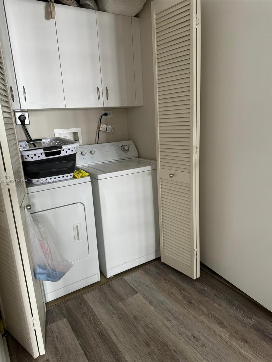 COURTS BRICKELL KEY CONDO - Residential Lease