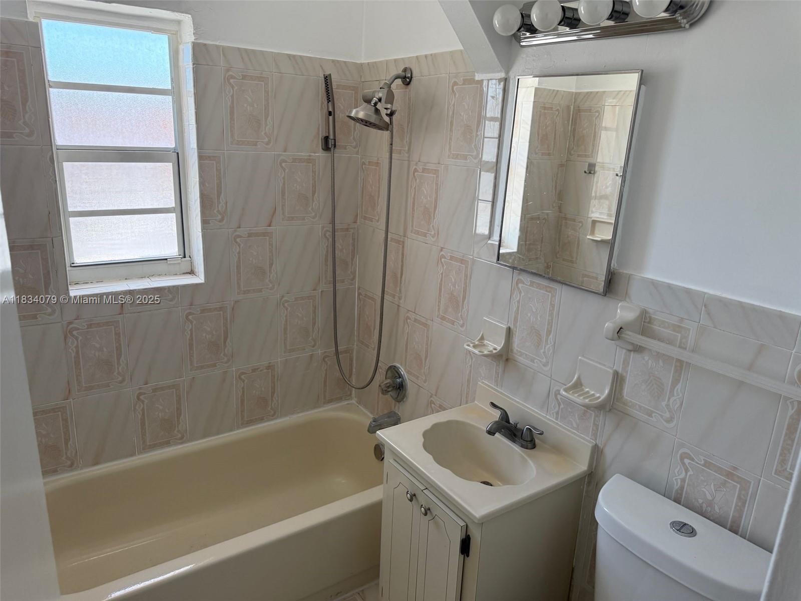 CORAL GARDENS CONDO BLDG - Residential