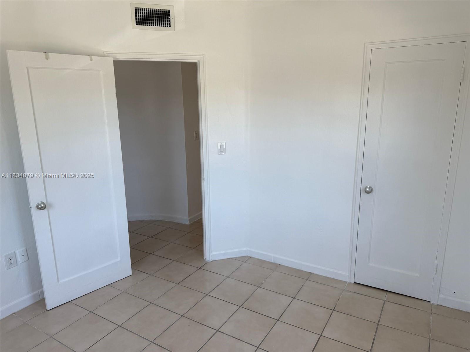 CORAL GARDENS CONDO BLDG - Residential