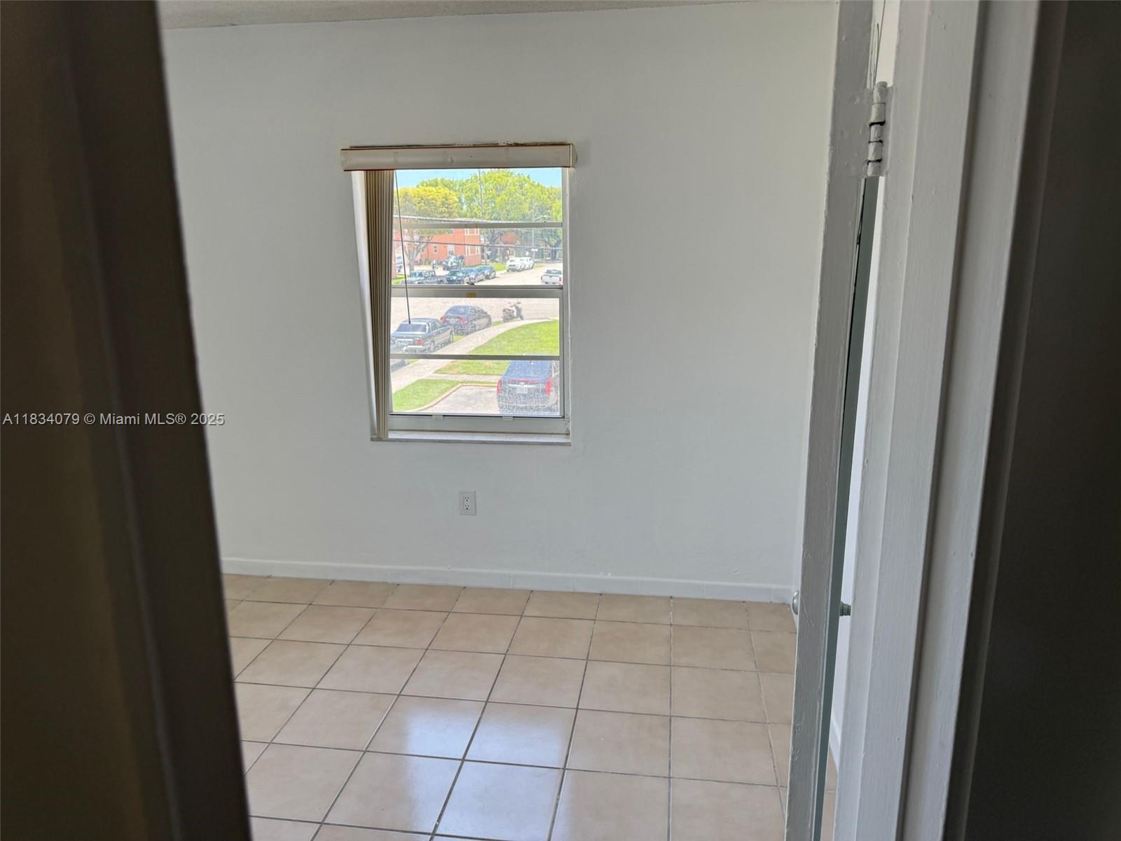 CORAL GARDENS CONDO BLDG - Residential