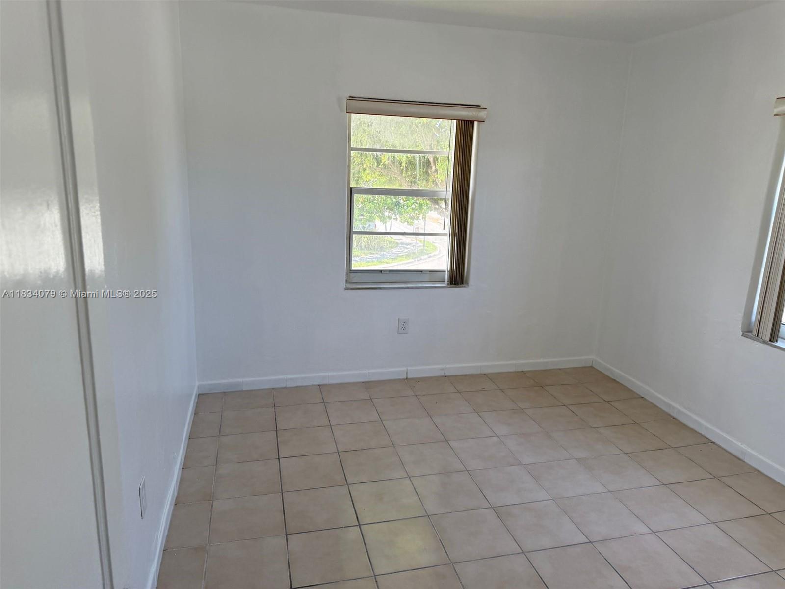 CORAL GARDENS CONDO BLDG - Residential