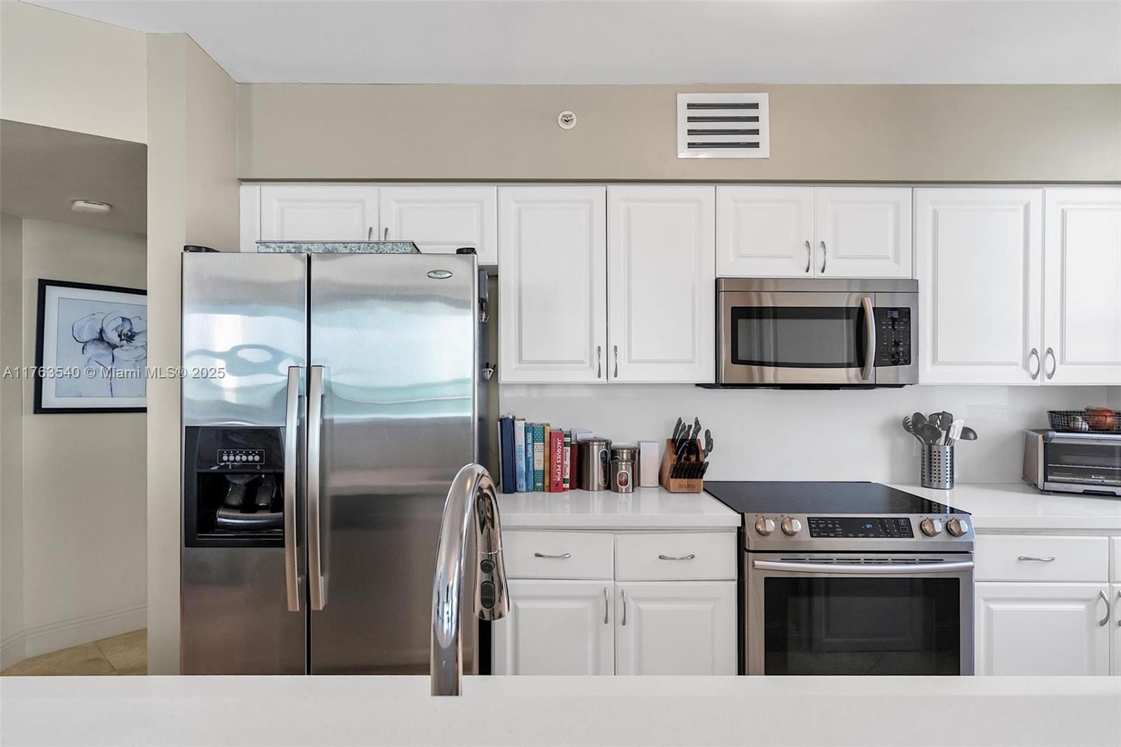 THE MARK ON BRICKELL COND - Residential