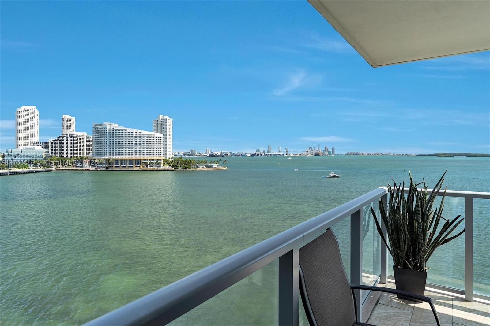 THE MARK ON BRICKELL COND - Residential