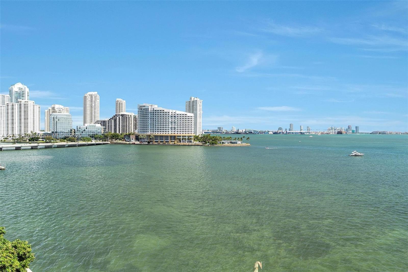 THE MARK ON BRICKELL COND - Residential