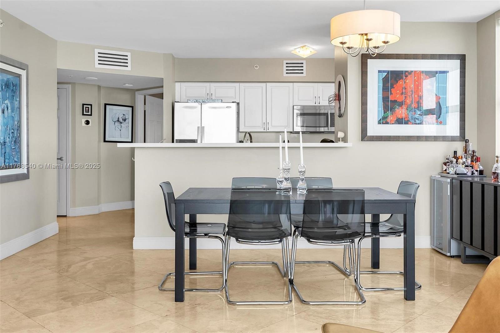 THE MARK ON BRICKELL COND - Residential