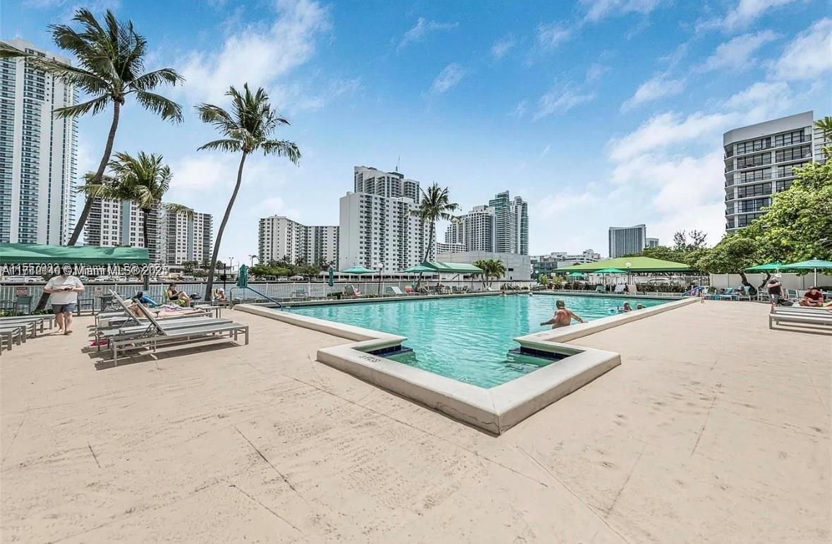 OCEANVIEW PARK CONDO - Residential