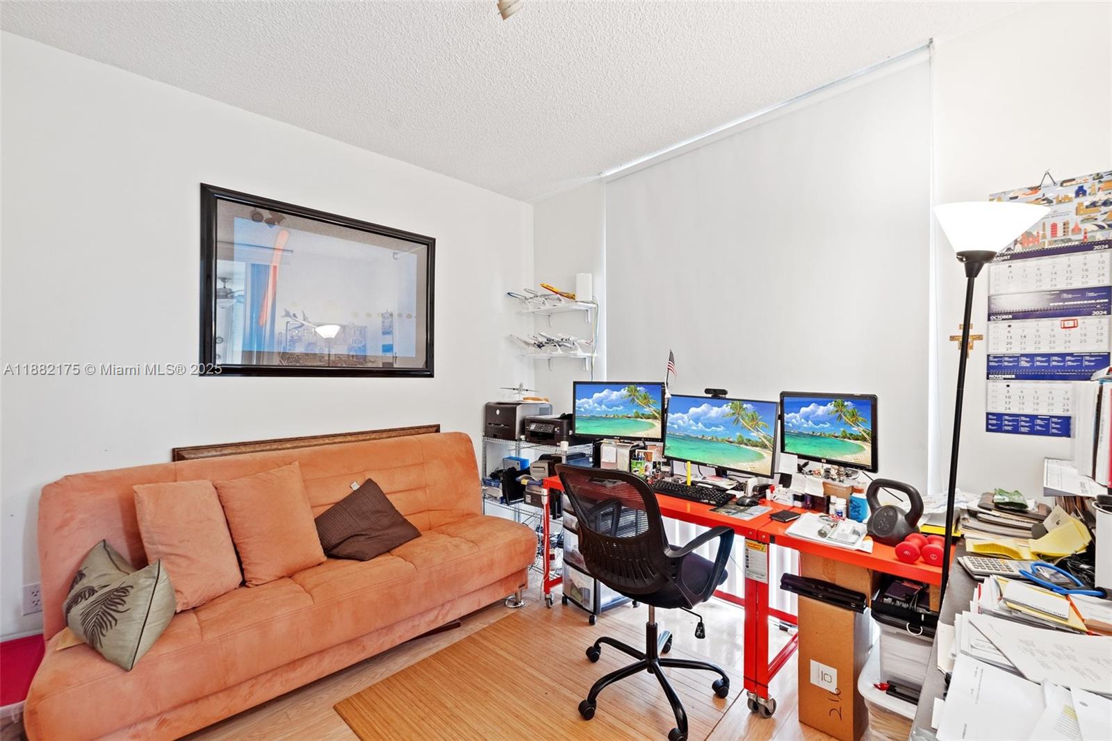 DORAL HOUSE CONDO NO 2 - Residential