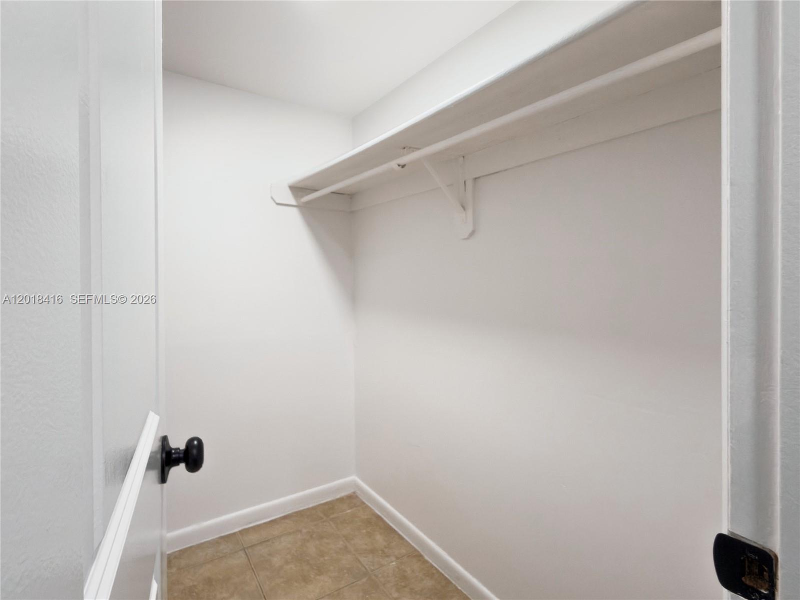 MONTECARLO CONDO - Residential