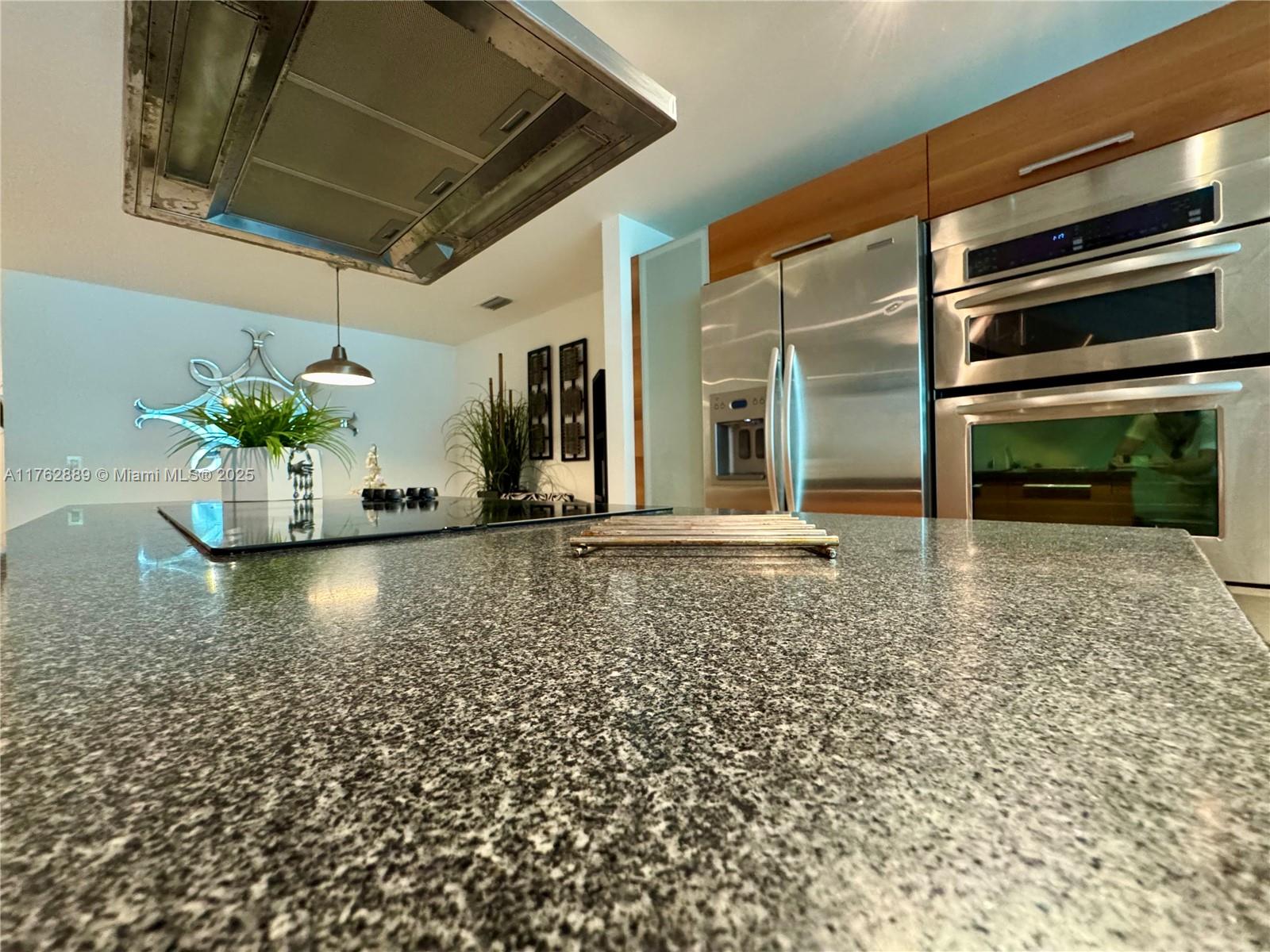 ARTECH RESIDENCES AT AVEN - Residential