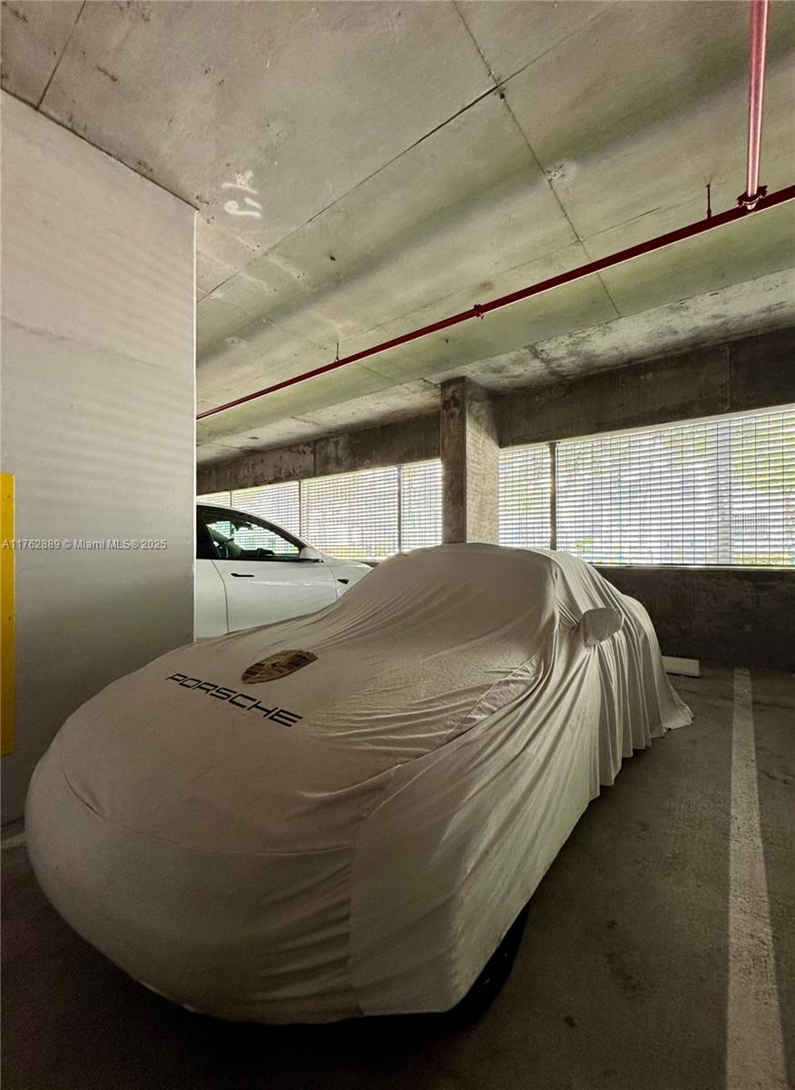 ARTECH RESIDENCES AT AVEN - Residential