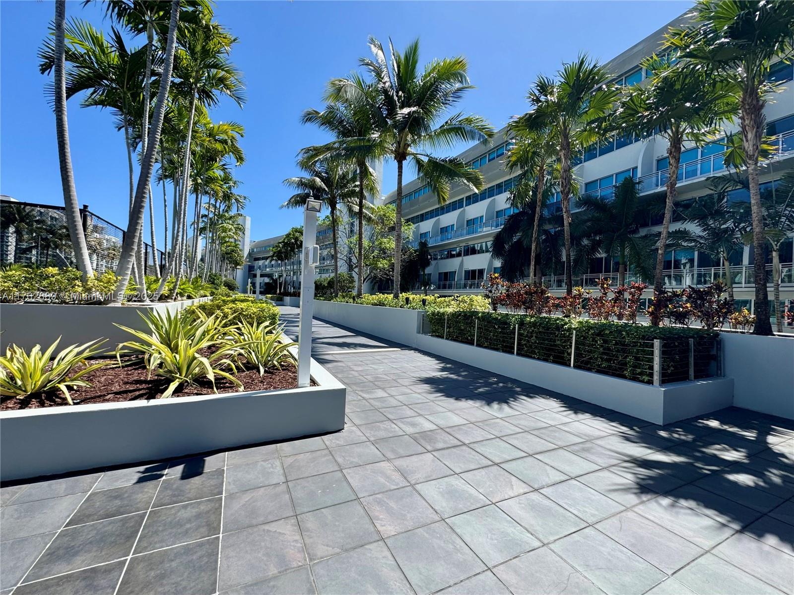 ARTECH RESIDENCES AT AVEN - Residential