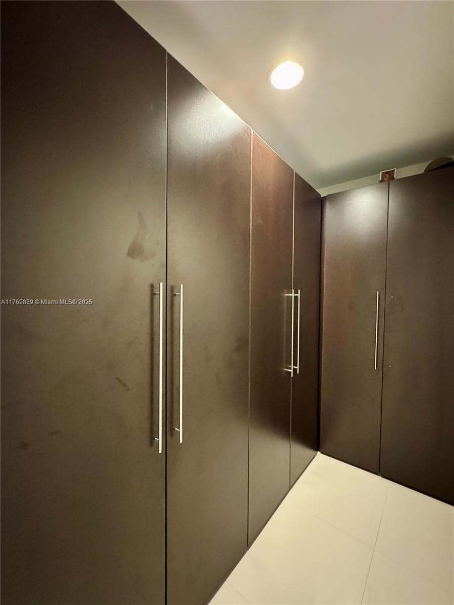 ARTECH RESIDENCES AT AVEN - Residential