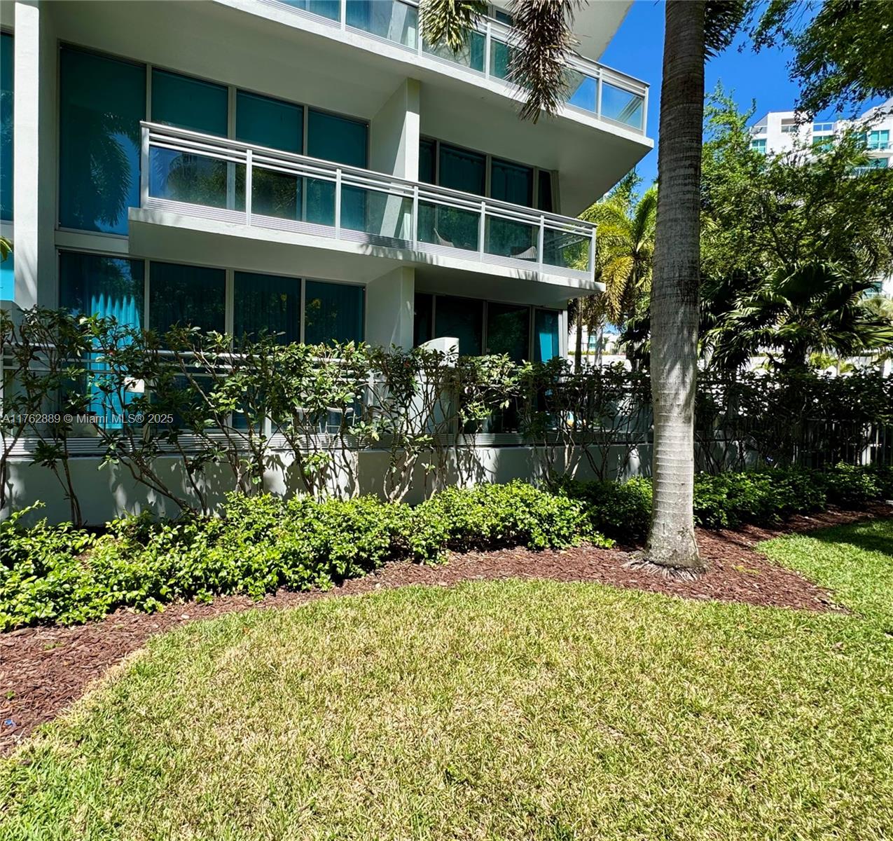 ARTECH RESIDENCES AT AVEN - Residential