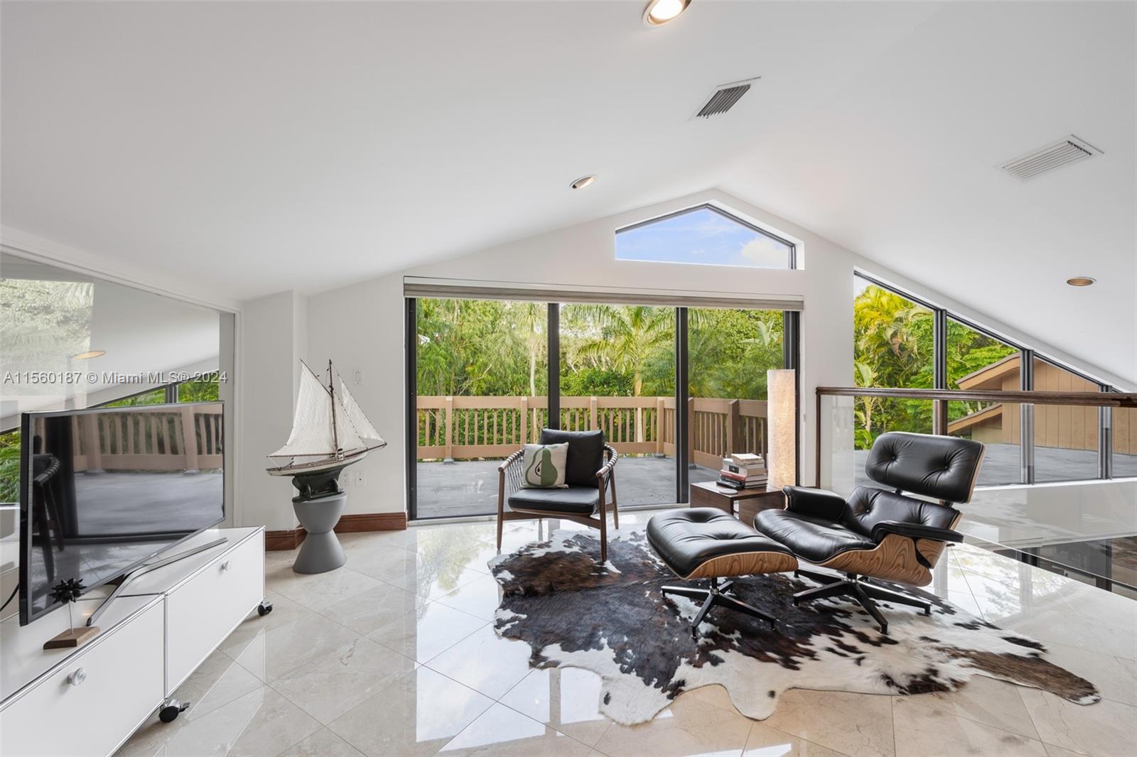 D & W SUBDIVISION - Residential