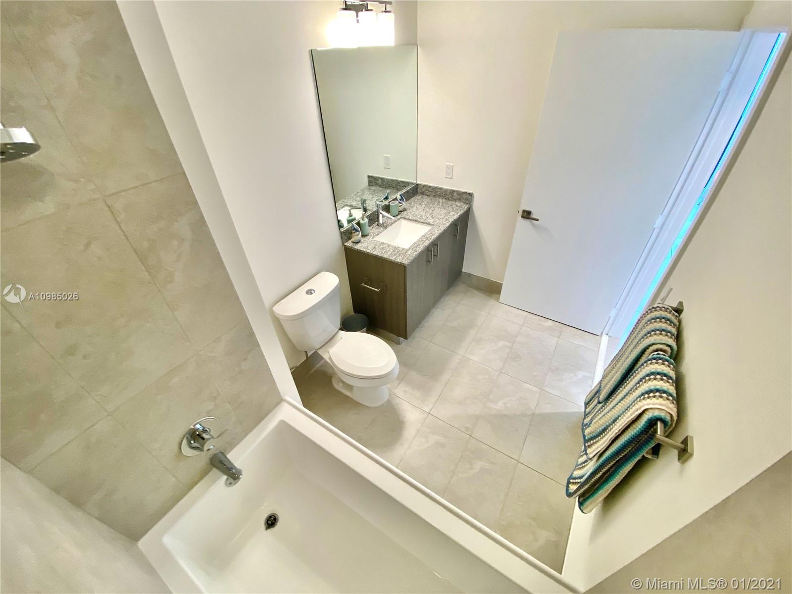 5350 PARK CONDO - Residential