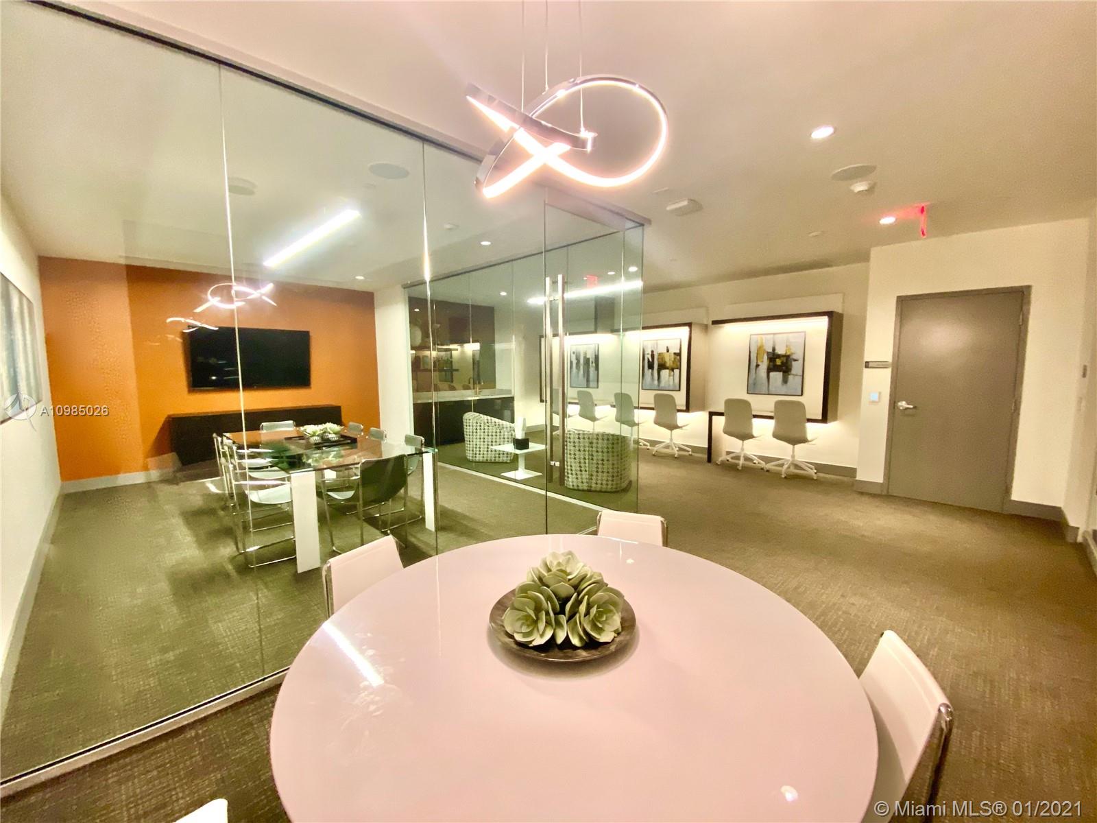 5350 PARK CONDO - Residential