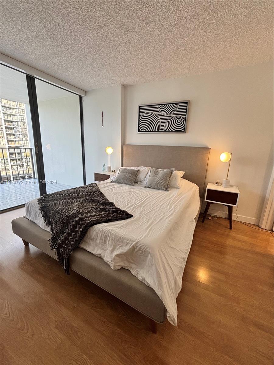 BRICKELL PLACE PHASE II C - Residential