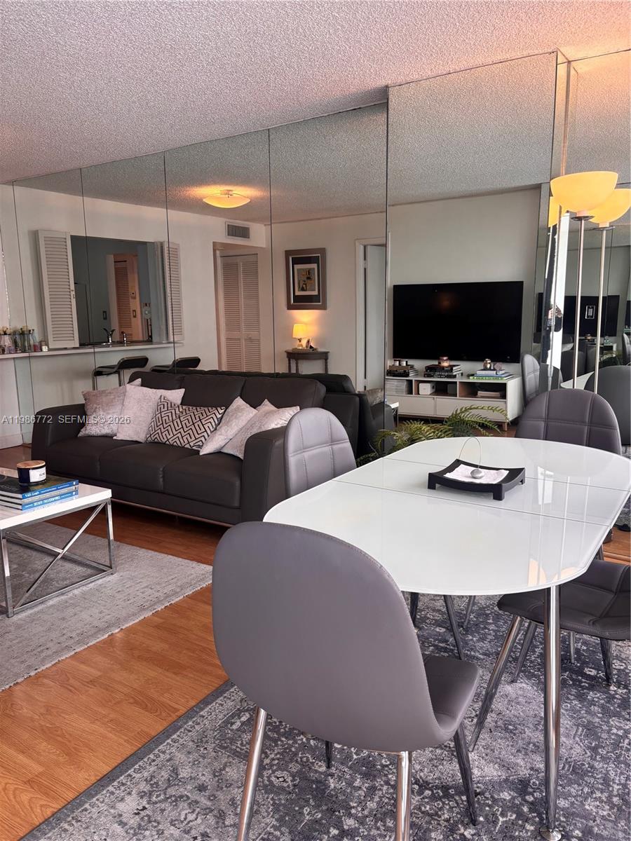 BRICKELL PLACE PHASE II C - Residential