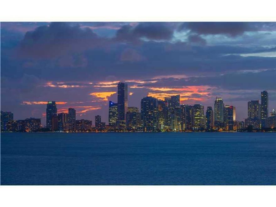 Magnificent layout with stunning downtown views, oversized kitchen,walk in pantry,4 ovens,2 Subzero refrigerators, 3 dishwashers,3 warming drawers, and dining area. A formal dining room adjoins the kitchen for the entertaining enthusiasts and picturesque  views. Full bar with walk in wine cellar . Make a drink and walk out to 2500 sq. feet of balcony to enjoy the view and bay breeze. Your personal touches are all that is needed. For 3D tour visit https://my.matterport.com/show/?m=dkVi1MUZYuy